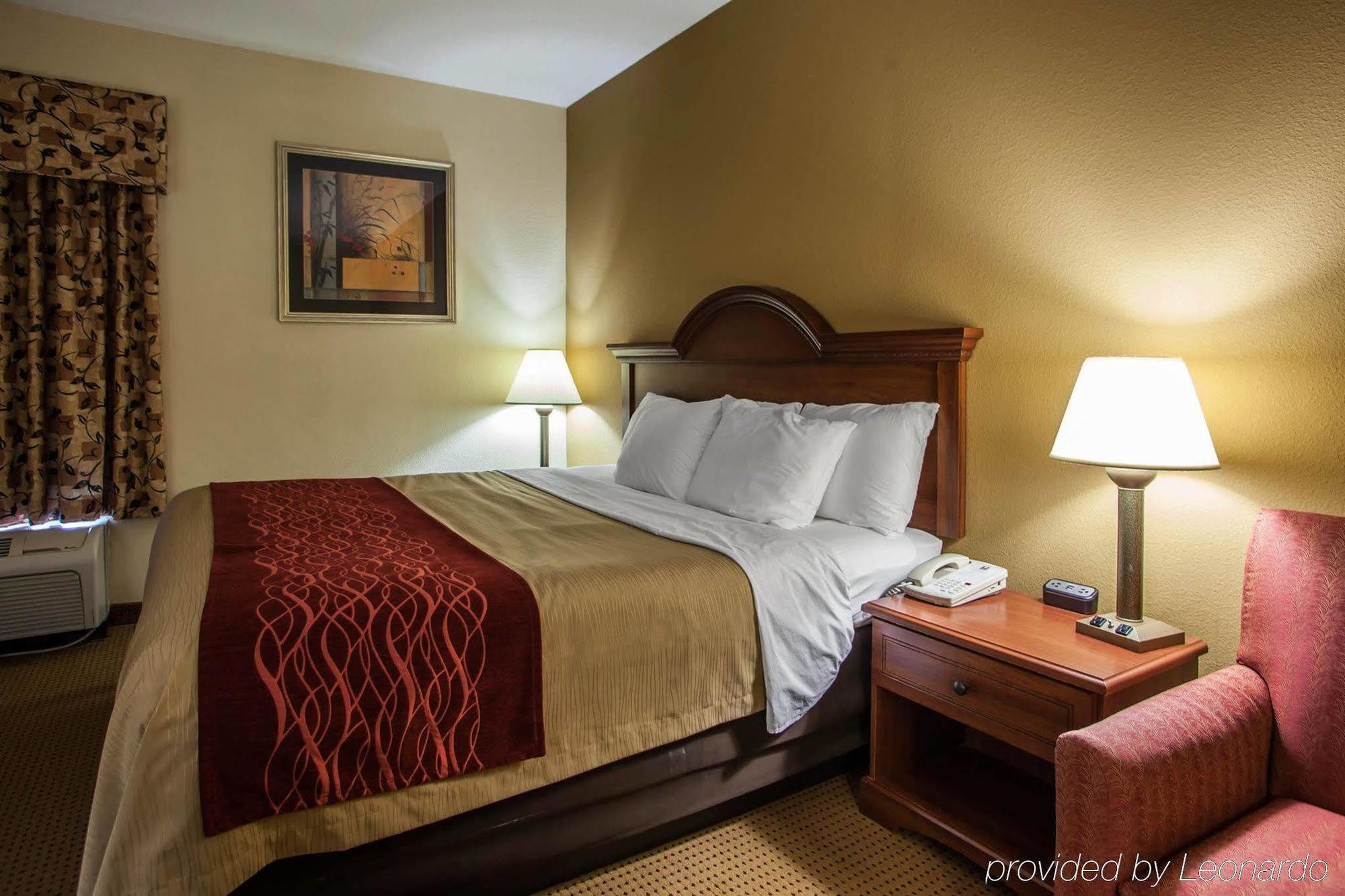 Quality Inn Michigan City South Exterior photo